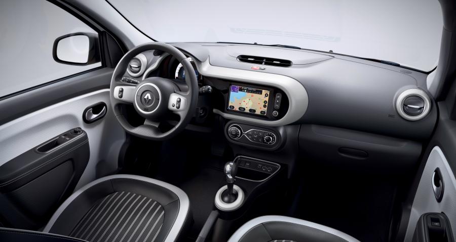 Торпедо Renault Twingo Z.E. 2020 года  (WW) (фото 5 из 27)